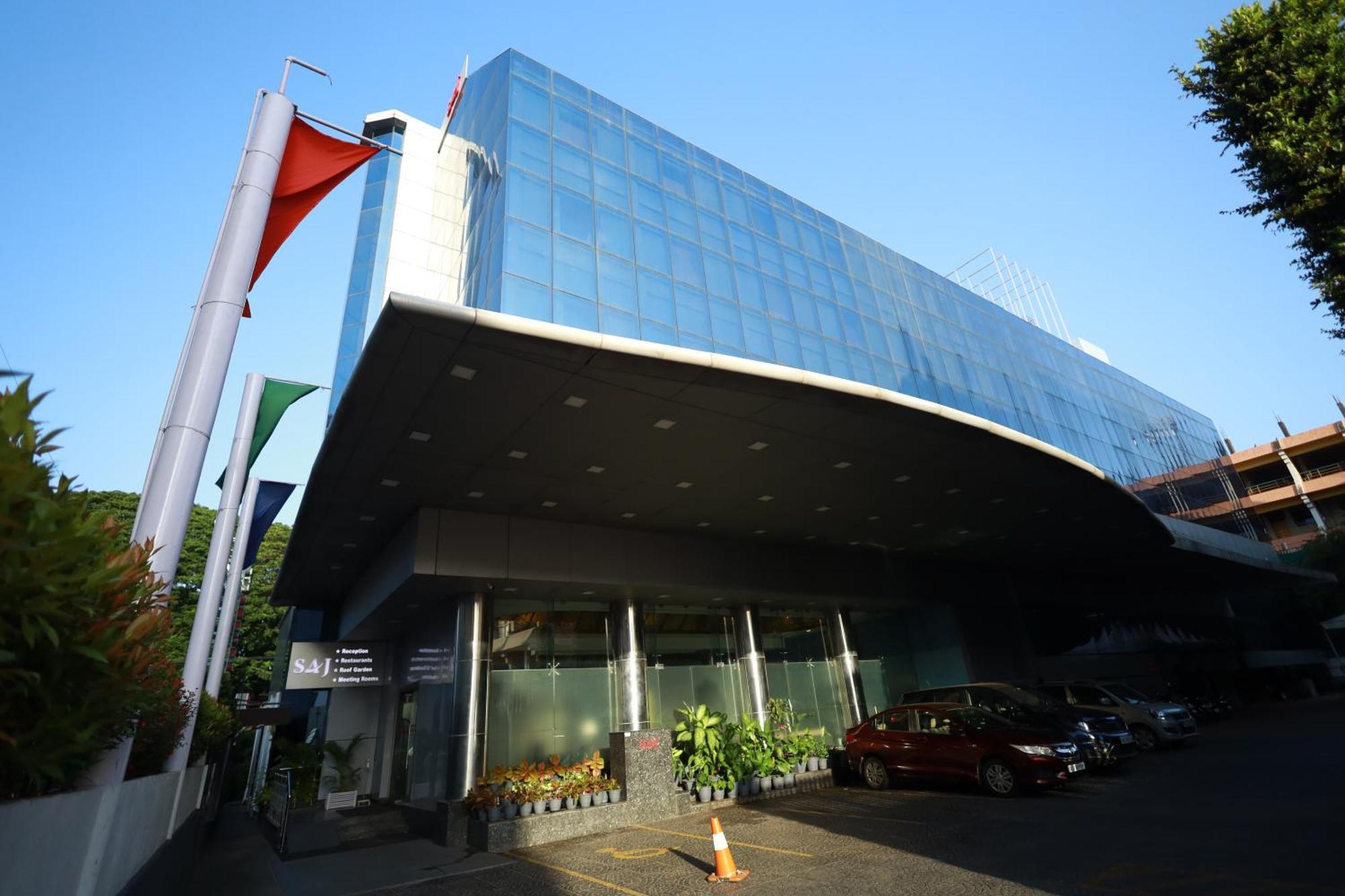 Saj Luciya -A Classified 4 Star Hotel Thiruvananthapuram Exterior foto