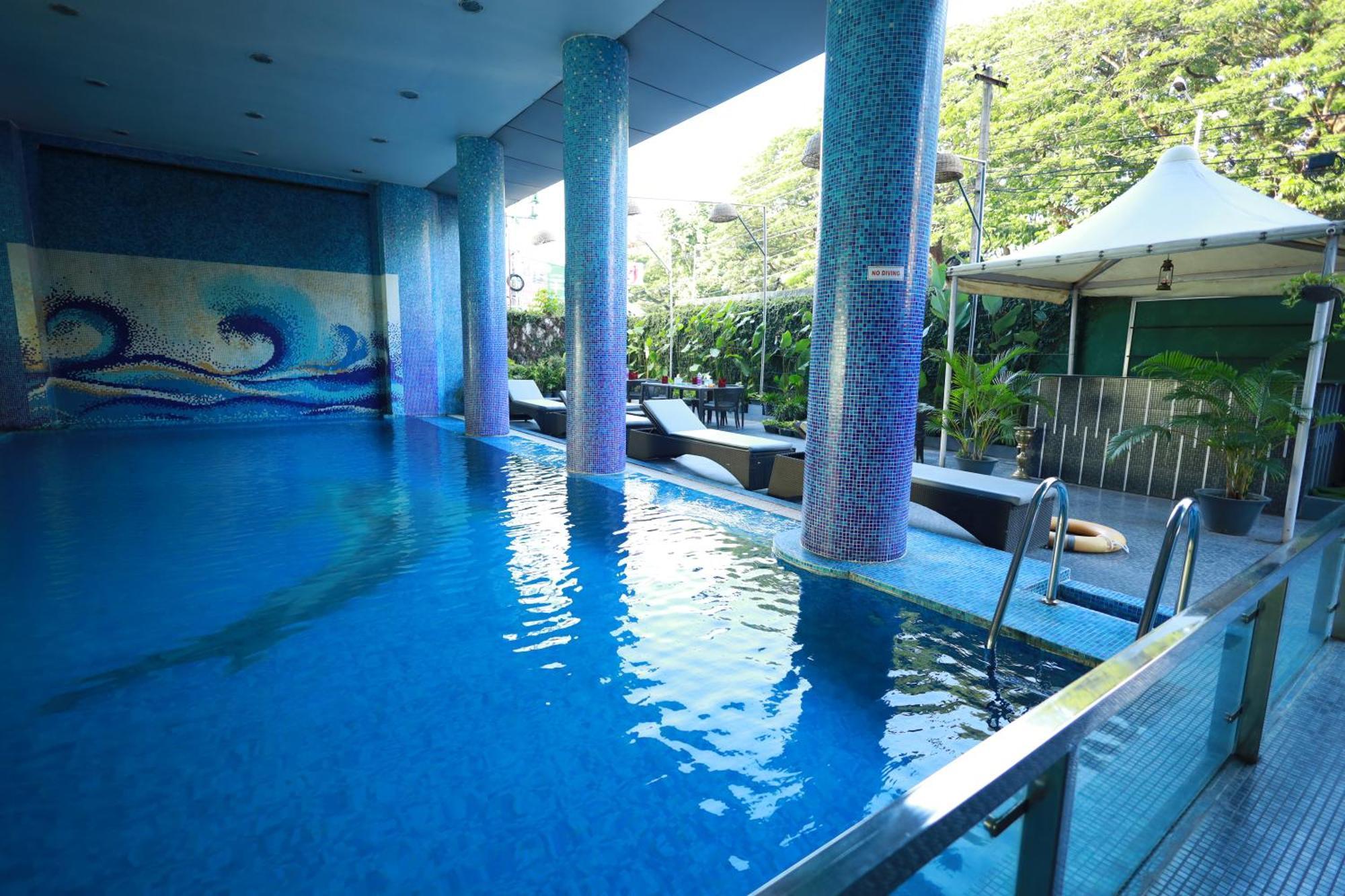 Saj Luciya -A Classified 4 Star Hotel Thiruvananthapuram Exterior foto